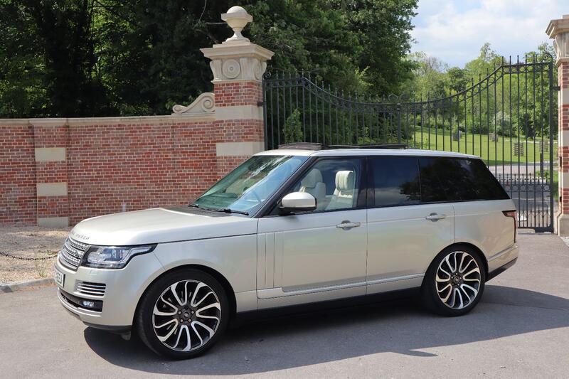 LAND ROVER